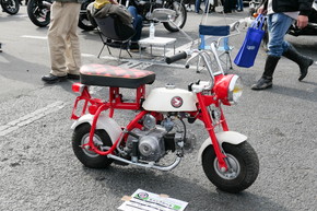 お台場 旧車 クラシックカー