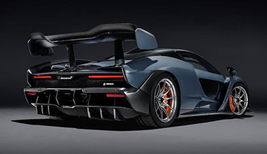 マクラーレン セナ 事故 スーパーカー ドイツ