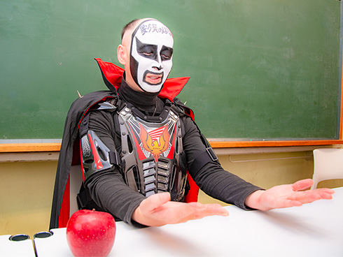 鉄拳 家族のはなし パラパラ漫画 実写 映画 インタビュー 岡田将生 成海璃子