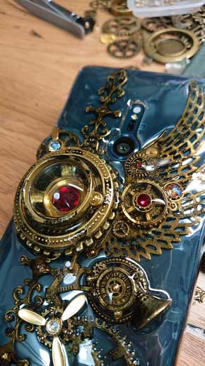 レジン スチームパンク スマホケース ハンドメイド