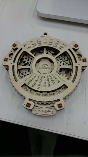 スチームパンク ガジェット 組み立て カレンダー UGears