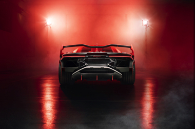 ランボルギーニ スクアドラ・コルセ Alston アルストン ワンオフ 新型