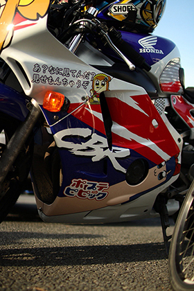 ポプテピピック 痛単車 痛バイク CBR