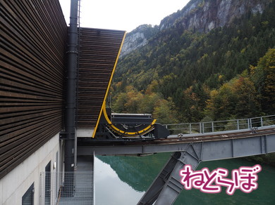 世界一急勾配 ケーブルカー シュトースバーン スイス