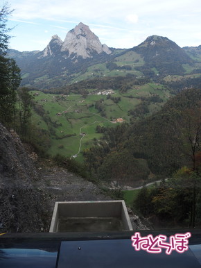 世界一急勾配 ケーブルカー シュトースバーン スイス