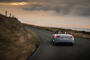 アウディ TT 20周年