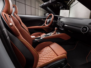 アウディ TT 20周年