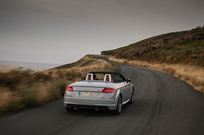 アウディ TT 20周年