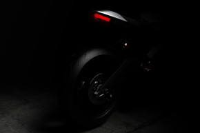 電動バイク カフェレーサー イギリス