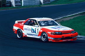 GT-R パーツ 再生産