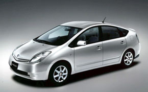 プリウス マイナーチェンジ デザイン