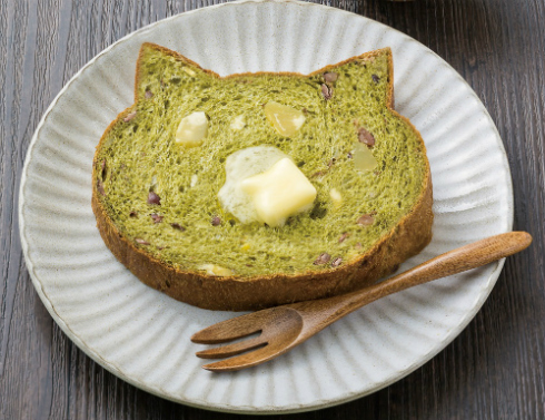 いろねこ食パン