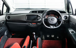 ヴィッツ 20周年 限定