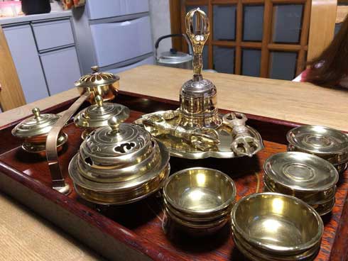 仏具 汚れ 落ちる 動画 アルミホイル 重曹 クエン酸 泡