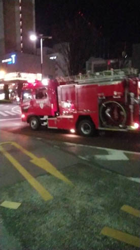 りんかい線 異臭騒ぎ