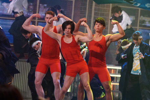 みんなで筋肉体操 小林航太 武田真治 村雨辰剛 NHK コスプレ コミックマーケット 冬コミ 本人 紅白