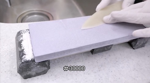 圧倒的不審者の極み 包丁 牛乳