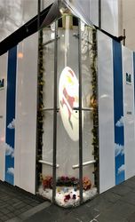 工事現場　仮囲い　ディスプレイ　アート　作品　コーナー　ガテン系アート　麹町