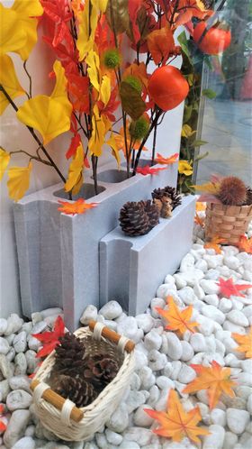 工事現場　仮囲い　ディスプレイ　アート　作品　コーナー　ガテン系アート　麹町