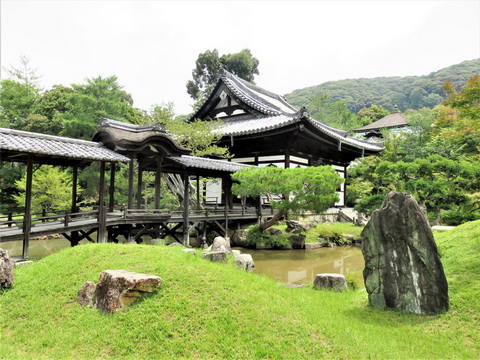 神社仏閣ランキング30位