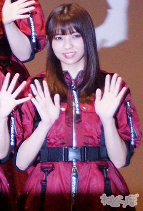 欅坂46 平手 小林 菅井 土生  ガラ割れ