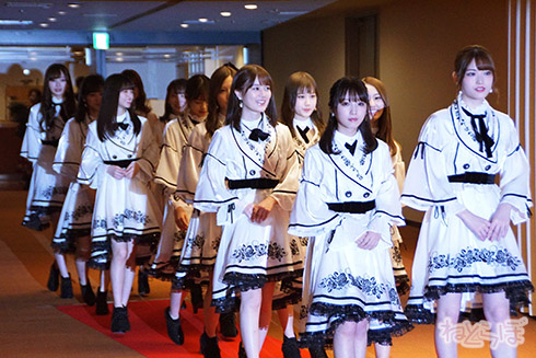 乃木坂46 西野七瀬 白石麻衣