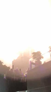 台湾 高層ビル 台北101 年越し カウントダウン 花火 爆発 火事