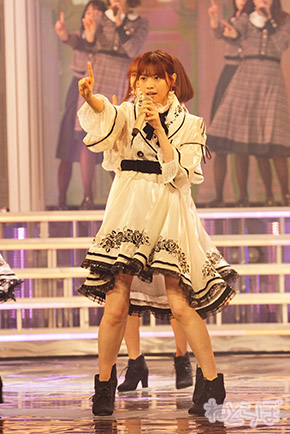 白石麻衣 乃木坂 まいやん いくちゃん ゆっかー ぽん さしこ ゆきりん 紅白