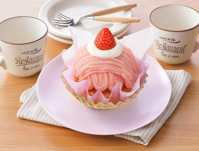 濃厚苺のモンブラン