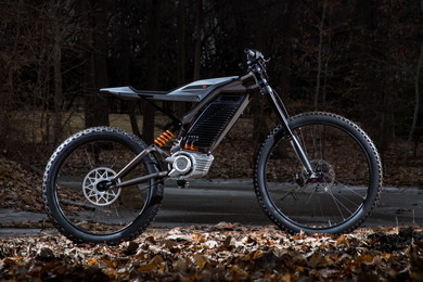 オフロードタイプのコンセプトモデル