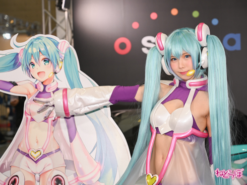 えなこ ホンダ 初音ミク 矢吹健太朗 osoba