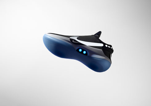 ナイキ アダプトBB