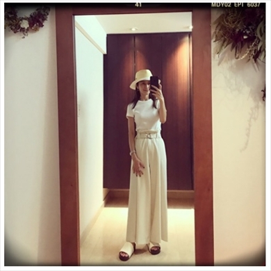 矢田亜希子 授業参観 コーデ 息子 美人ママ 育児