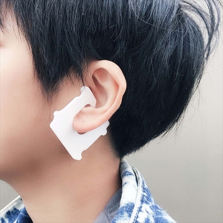 食パンをとめるアレのイヤーカフ