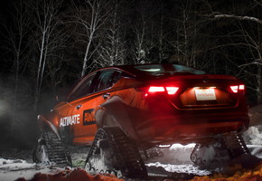 アルティマ 日産 クローラー