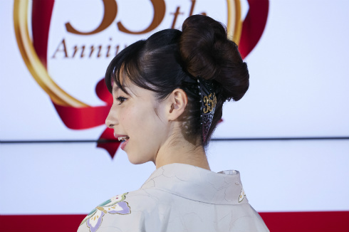 中条あやみ 女優 モデル ハーゲンダッツ CM 35周年 アンバサダー 幼少期 写真