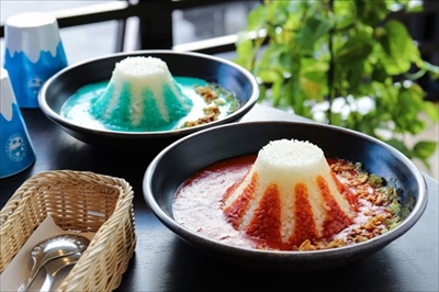 赤い富士山カレー