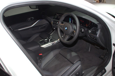 新型 BMW 3シリーズ 7代目 G20型