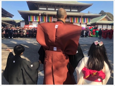 市川海老蔵 麗禾 勸玄 成田山新勝寺 節分 豆まき式 白鵬 シャーロット・ケイト・フォックス 古舘寛治 宮崎美子