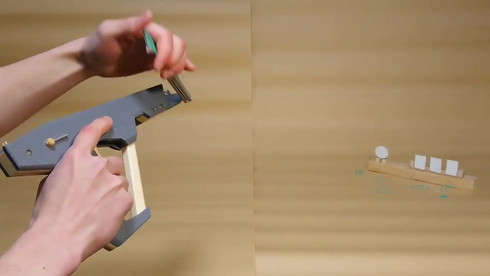 ゴム銃 セミオート