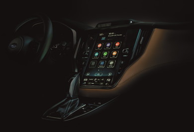 インフォテインメントシステムのための大型ディスプレイを搭載か