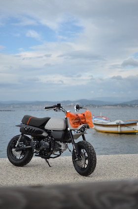 モンキー ホンダ カスタム 海外 フランス