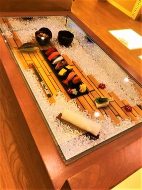 ラブホテル　寿司　部屋　SARA