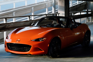 MX-5 Miata 30th Anniversary Edition（ソフトトップ）