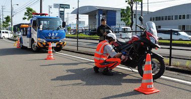 JAF 写真 Twitter 日本自動車連盟