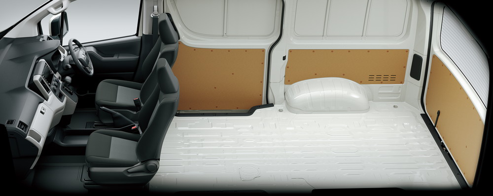 ハイエース 海外 新型