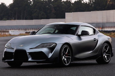 新型 GR スープラ SUV オフロード