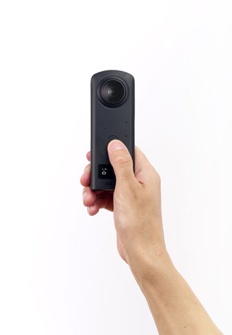 RICOH THETA Z1