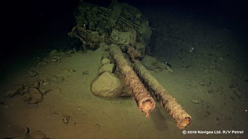 海底で発見された比叡の主砲