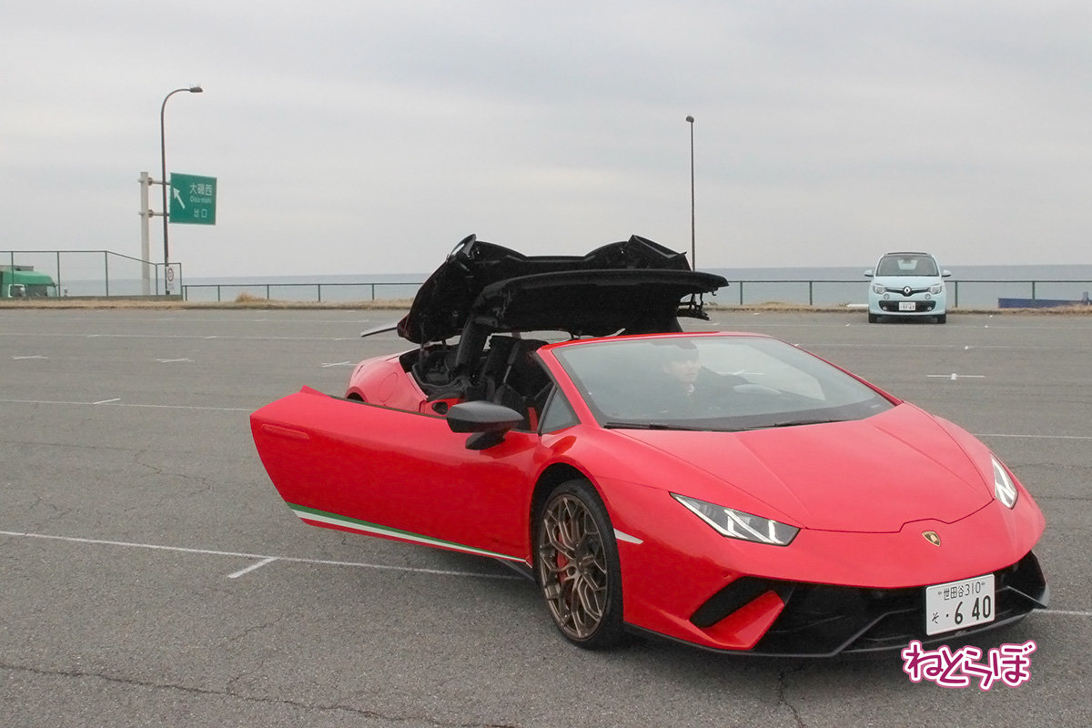 ランボルギーニ ウラカン ペルフォルマンテ スパイダー
